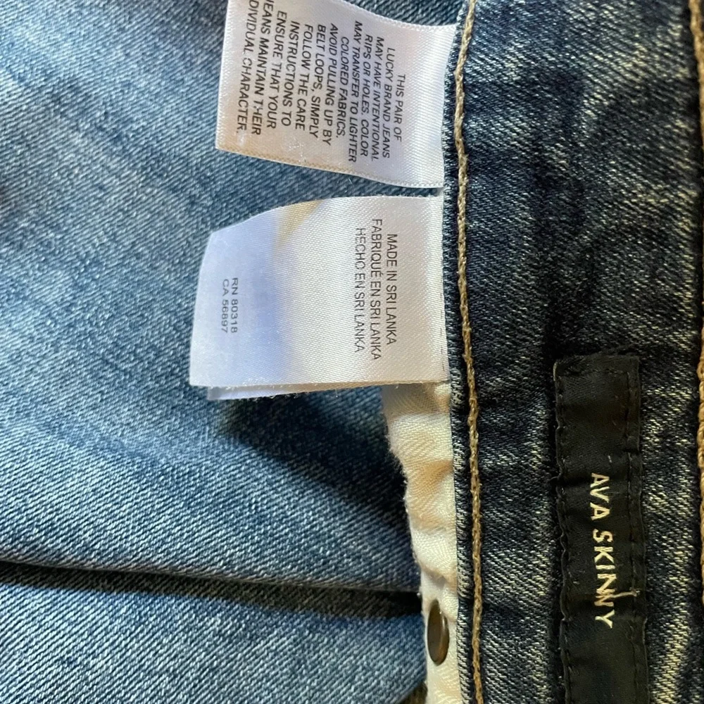 Lucky Brand Blue Button Fly Skinny Jeans with Stretch - Picture 4 of 4